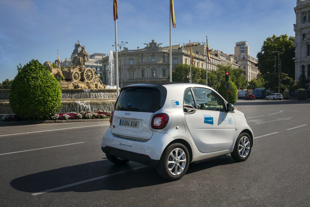 A Share NOW car, another solution for a more sustainable tourism